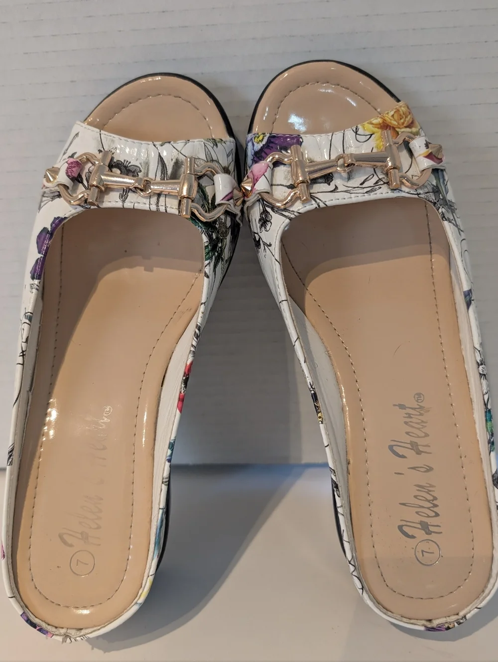 Helen's Heart Sz.7 Floral  Platform Slides - Picture 3 of 13